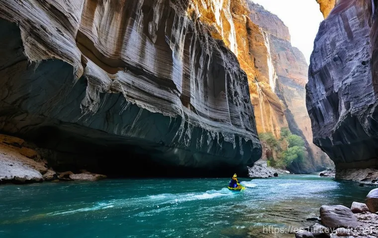 튀르키예의 독특한 자연 경관 - **Pamukkale Travertine Terraces and Hierapolis Ruins:**
    "A serene aerial view capturing the icon...